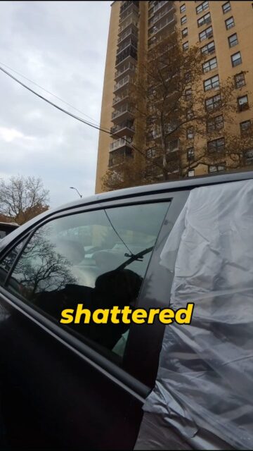 That shattered on the highway.
#nyc #mobileservice #autoglass #carstagram #brooklyn